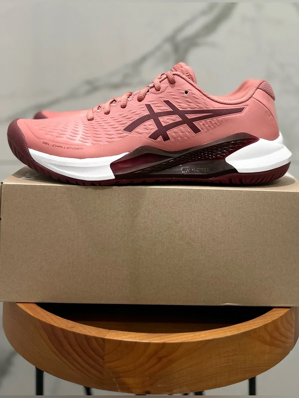 ASICS GEL-CHALLENGER 14 Tennis Shoes Women’s Size 10.5 | Stable & Cushioned